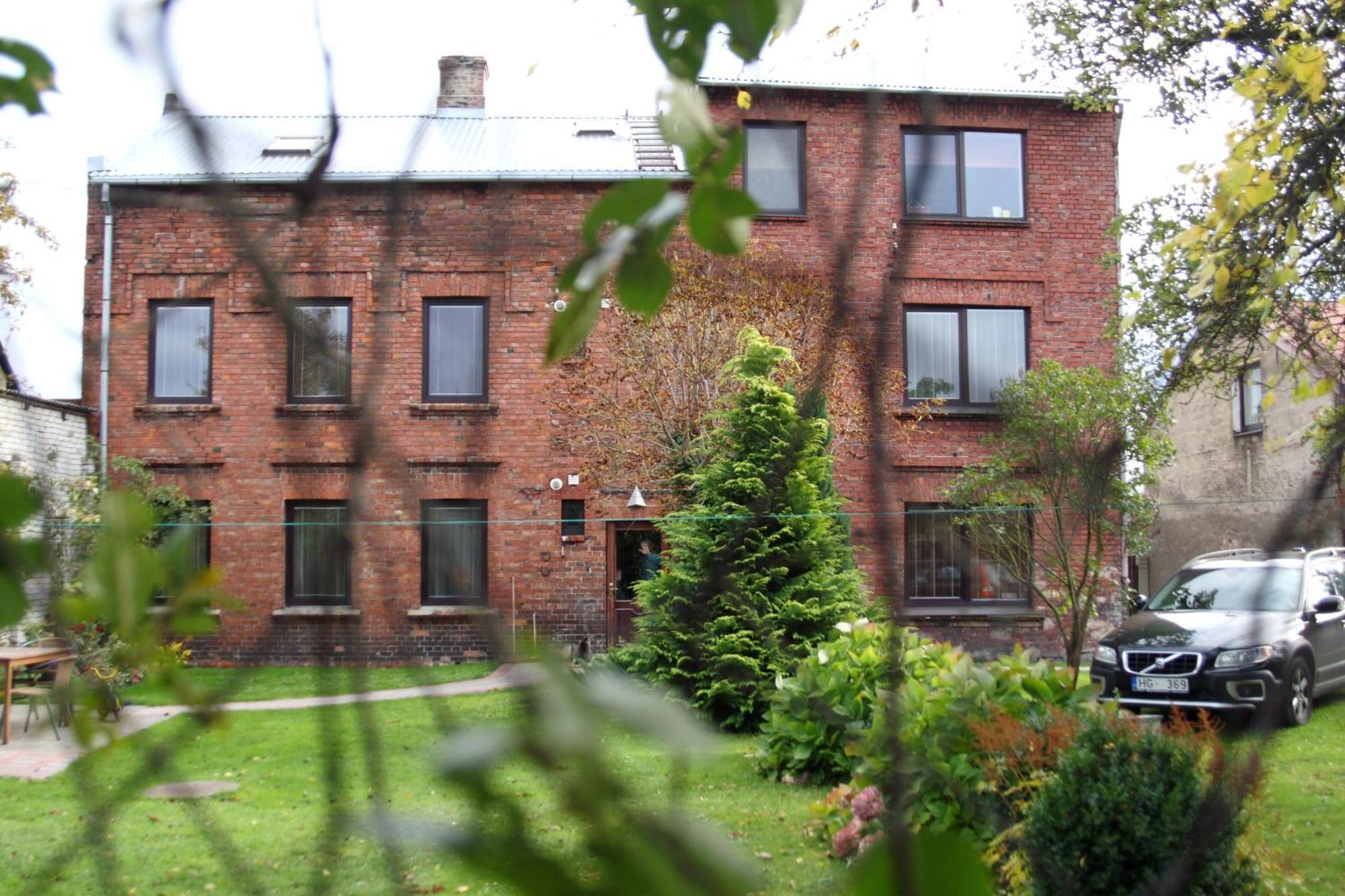 Seven Sisters Apartments Liepāja Exterior foto